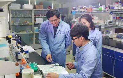 喜大普奔!夏慶友勞模創(chuàng)新工作室榮獲“全國示范性勞模和工匠人才創(chuàng)新工作室”稱號(hào)